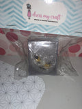 DRESS My CRAFT - HONEYBEES Miniatures  -  So Cute ! Use for Cards, DOLLHOUSEs  and , Crafts ** 2 PIECEs **